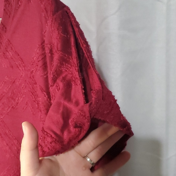 Peace and Pearl's top - Picture 5 of 6